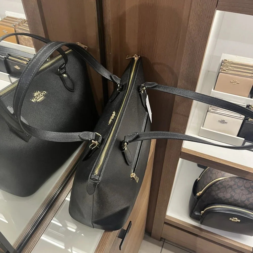 COACH GALLERY TOTE BAG CV402 IMBLK - Picture 9 of 14